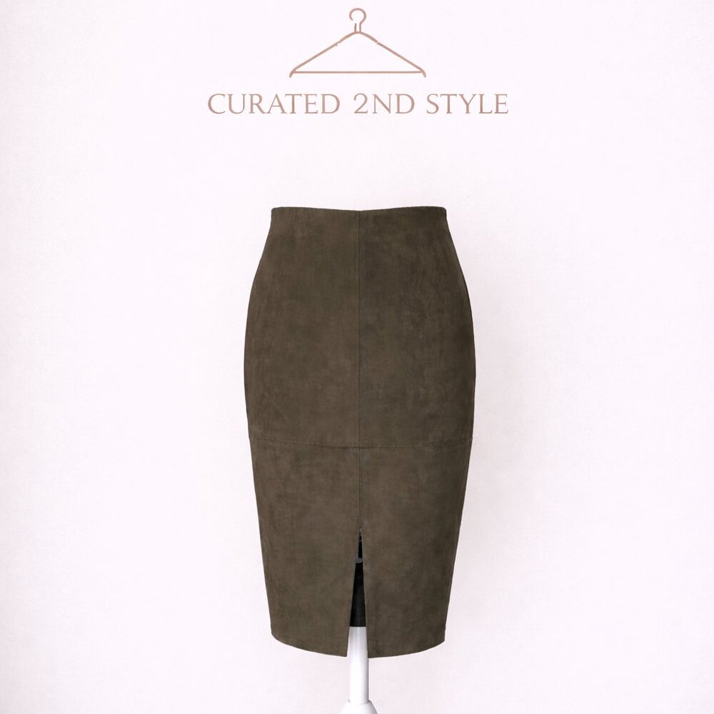 Lulus Faux Suede Pencil Skirt Size M | Gently Worn